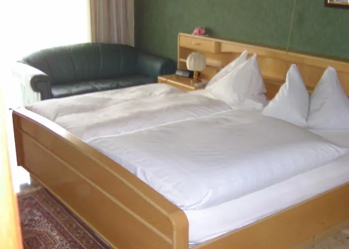 Zur Guten Quelle Hotell